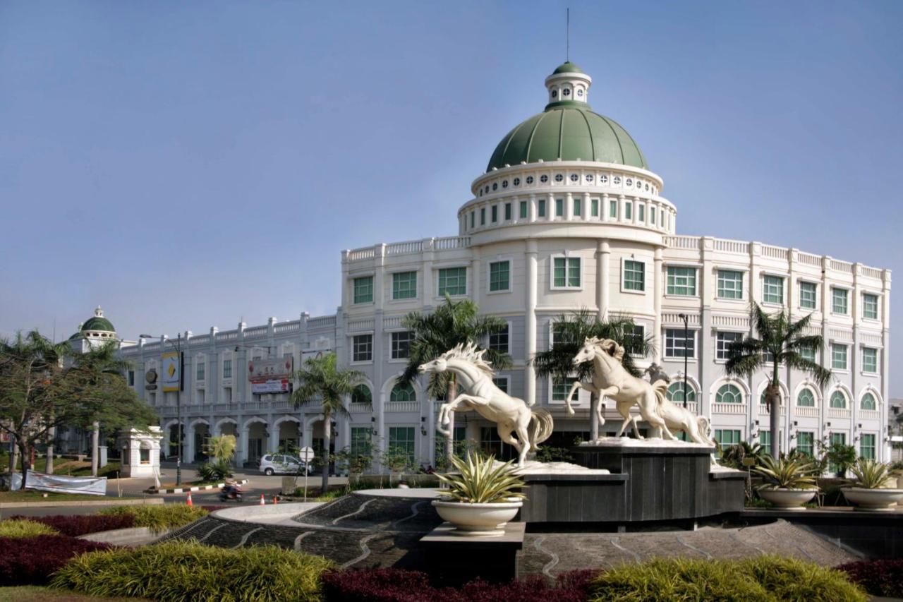 President Executive Club Otel Cikarang Dış mekan fotoğraf