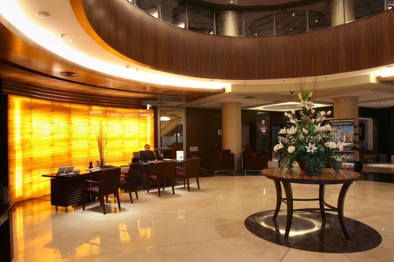President Executive Club Otel Cikarang Dış mekan fotoğraf