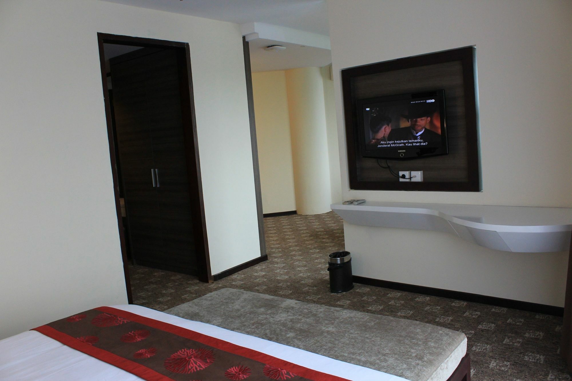 President Executive Club Otel Cikarang Dış mekan fotoğraf